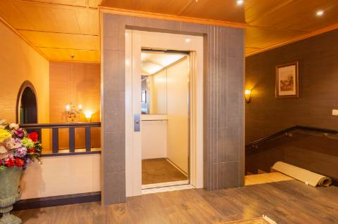 Moradia de Luxo T5 em São Martinho