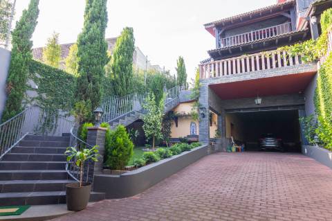 Moradia de Luxo T5 em São Martinho