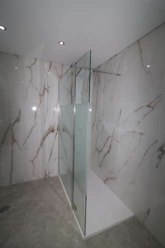 Apartamento T2 remodelado primeira linha de Mar em Quarteira