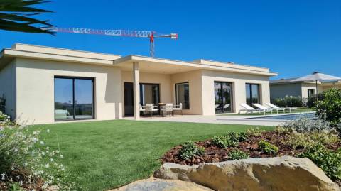 Moradia T4 em condominio privado