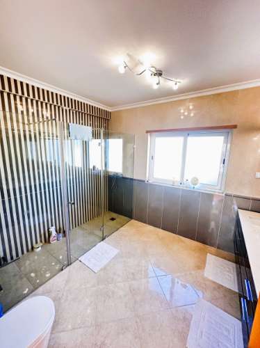 Fantástica moradia T4 com vista mar e piscina - Loulé, Algarve