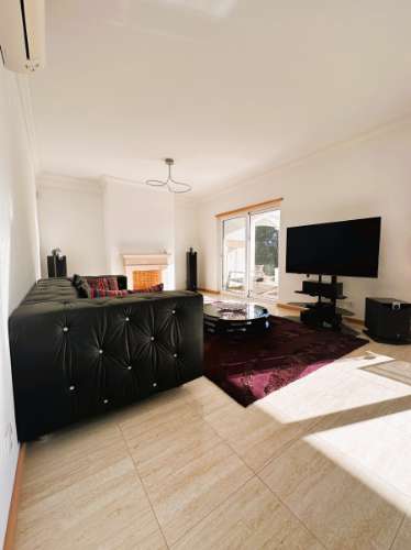 Fantástica moradia T4 com vista mar e piscina - Loulé, Algarve