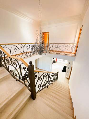 Fantástica moradia T4 com vista mar e piscina - Loulé, Algarve