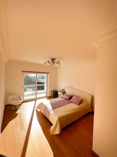 Fantástica moradia T4 com vista mar e piscina - Loulé, Algarve