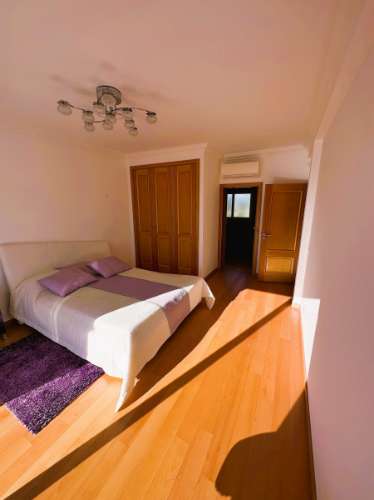 Fantástica moradia T4 com vista mar e piscina - Loulé, Algarve