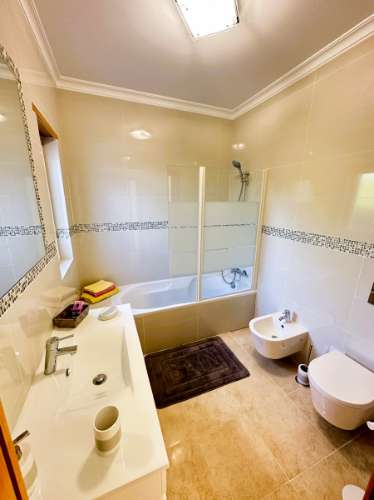 Fantástica moradia T4 com vista mar e piscina - Loulé, Algarve