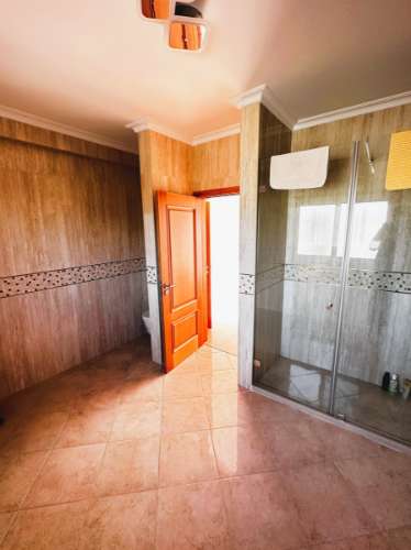 Fantástica moradia T4 com vista mar e piscina - Loulé, Algarve