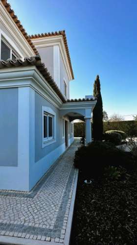 Fantástica moradia T4 com vista mar e piscina - Loulé, Algarve