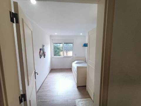 Moradia T3 com Jardim e Piscina