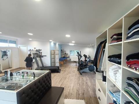 Moradia T3 com Jardim e Piscina