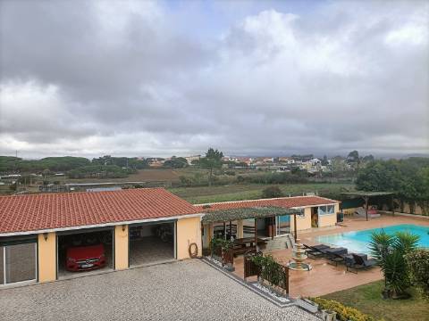 Moradia T3 com Jardim e Piscina