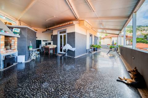 Moradia T3 em Santa Luzia, Funchal