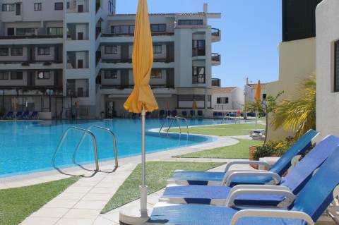 Apartamento Fantástico com 2 Terraços e Vista Mar em Albufeira