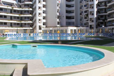 Apartamento Fantástico com 2 Terraços e Vista Mar em Albufeira