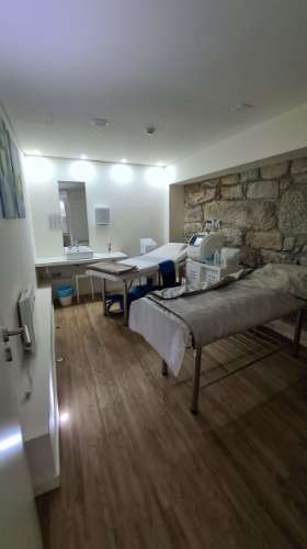 Prédio comercial de 5 Pisos em Bonfim, Porto