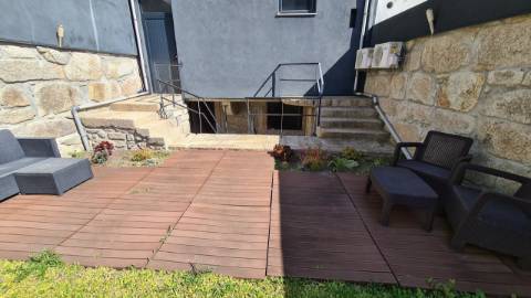 Prédio comercial de 5 Pisos em Bonfim, Porto