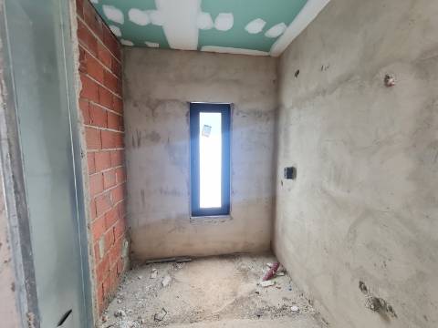 Moradia Isolada T3 em Construção - Quarteira