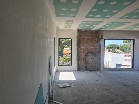 Moradia Isolada T3 em Construção - Quarteira