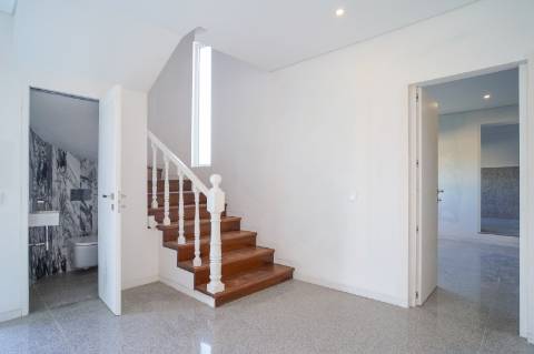 Moradia de luxo junto à Avenida da República, Vila Nova de Gaia