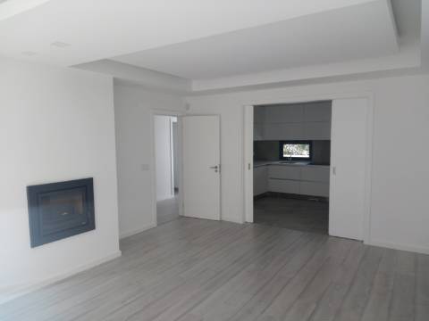 Moradia T4 em Setúbal