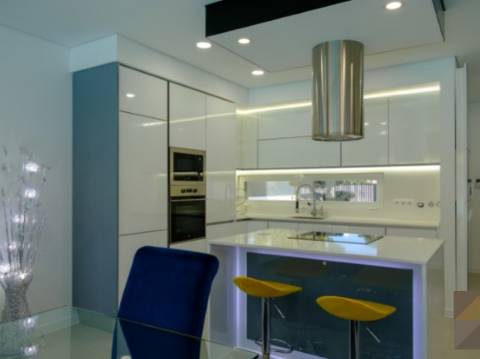 Moradia T4 na Charneca da Caparica