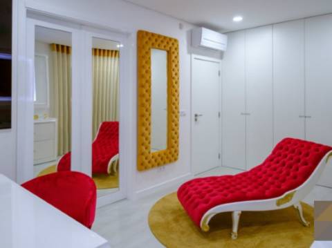 Moradia T4 na Charneca da Caparica