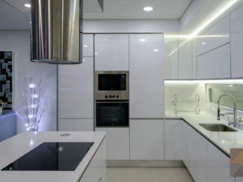 Moradia T4 na Charneca da Caparica