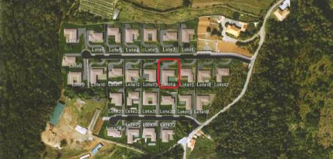 Lote de Terreno em Santo António da Serra