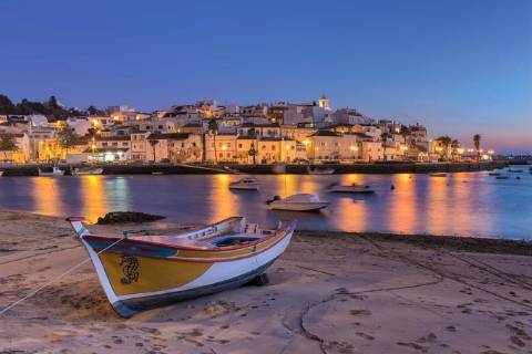 Terreno com projeto aprovado para Hostel - Ferragudo