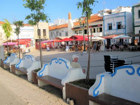 Terreno com projeto aprovado para Hostel - Ferragudo