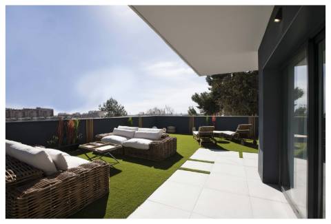 Apartamento T1 com terraço.