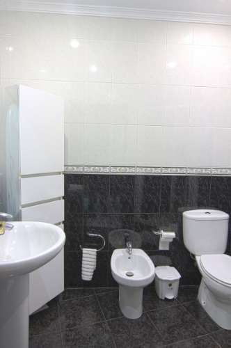 Fantástica Moradia T4 no Centro da Ribeira Brava