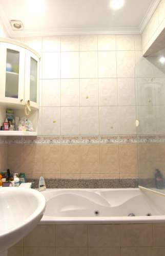 Fantástica Moradia T4 no Centro da Ribeira Brava