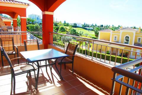 Apartamento T2 em aldeamento de golfe - Carvoeiro