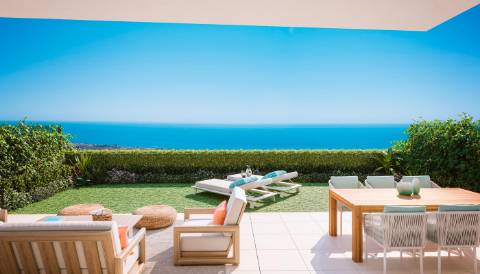 Apartamento T2 com varanda.