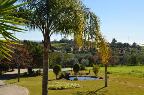 BAIXA DE PREÇO !!!
Moradia de Luxo V4+4 COM VISTA MAR PARA VENDA EM MONCARAPACHO
