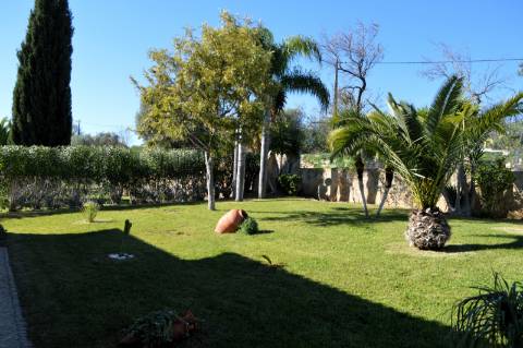 BAIXA DE PREÇO !!!
Moradia de Luxo V4+4 COM VISTA MAR PARA VENDA EM MONCARAPACHO
