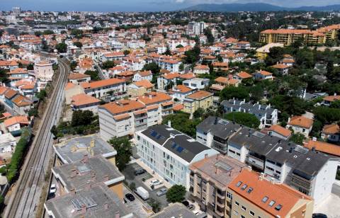 Apartamento T4 em São João do Estoril