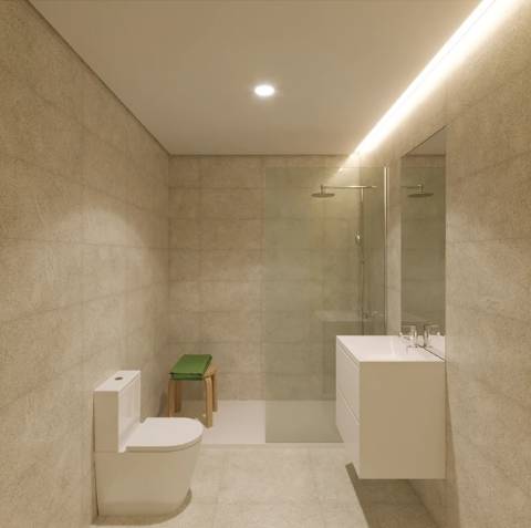 Duplex T1 em Santa Apolónia - Lisboa