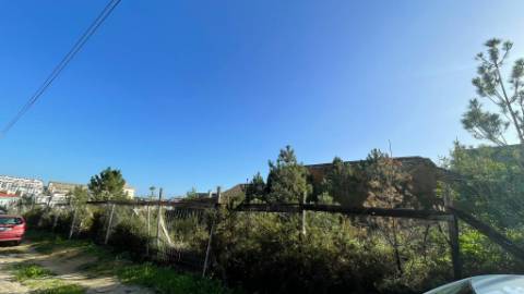 Lote de Terreno em Sobreda