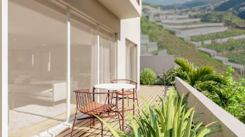 Moradia T3 Geminada em Condomínio Fechado em Câmara de Lobos