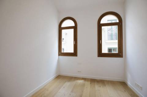 Moradia em banda T3 , perto da praia.