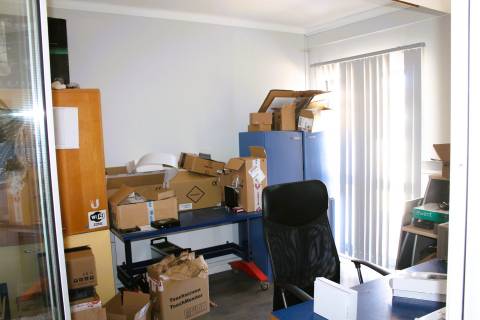 Escritório com 10 divisões, em zona privilegiada da cidade de Faro, Algarve