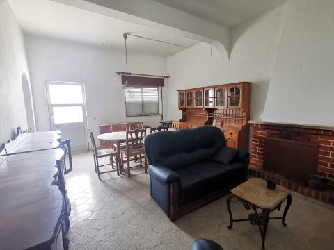 Terreno com Quintinha em Faro, Sítio do Besouro