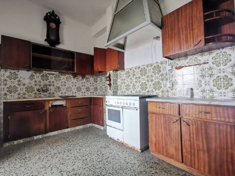 Terreno com Quintinha em Faro, Sítio do Besouro