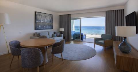 Apartamento T1 com Terraço em Empreendimento Turístico - Sesimbra