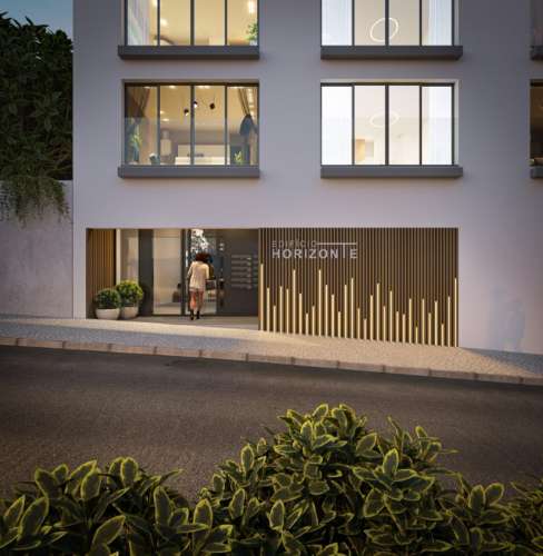 Apartamento T2 em construção, com parqueamento.