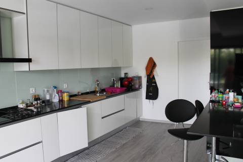 Moradia Isolada com piscina e jardim - Almancil, Algarve