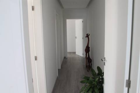 Moradia Isolada com piscina e jardim - Almancil, Algarve