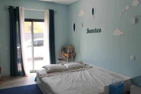 Moradia Isolada com piscina e jardim - Almancil, Algarve